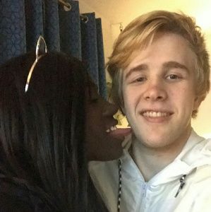 Meet your Posher, Lane